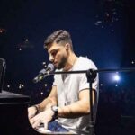 دانلود آهنگ مهراد هیدن به نام خبری نیست