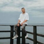 دانلود آهنگ جدید مهیار به نام یه روز خوب کیه ؟